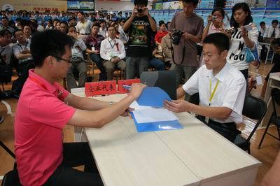 輝煌時刻 我校勇奪河南省大學生課外學術科技作品競賽‘優勝杯’二等獎